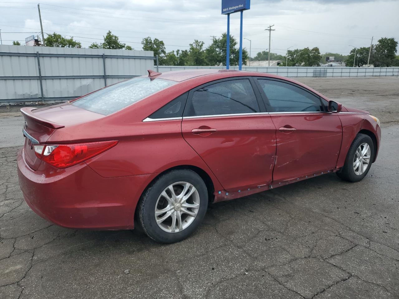 2011 HYUNDAI SONATA