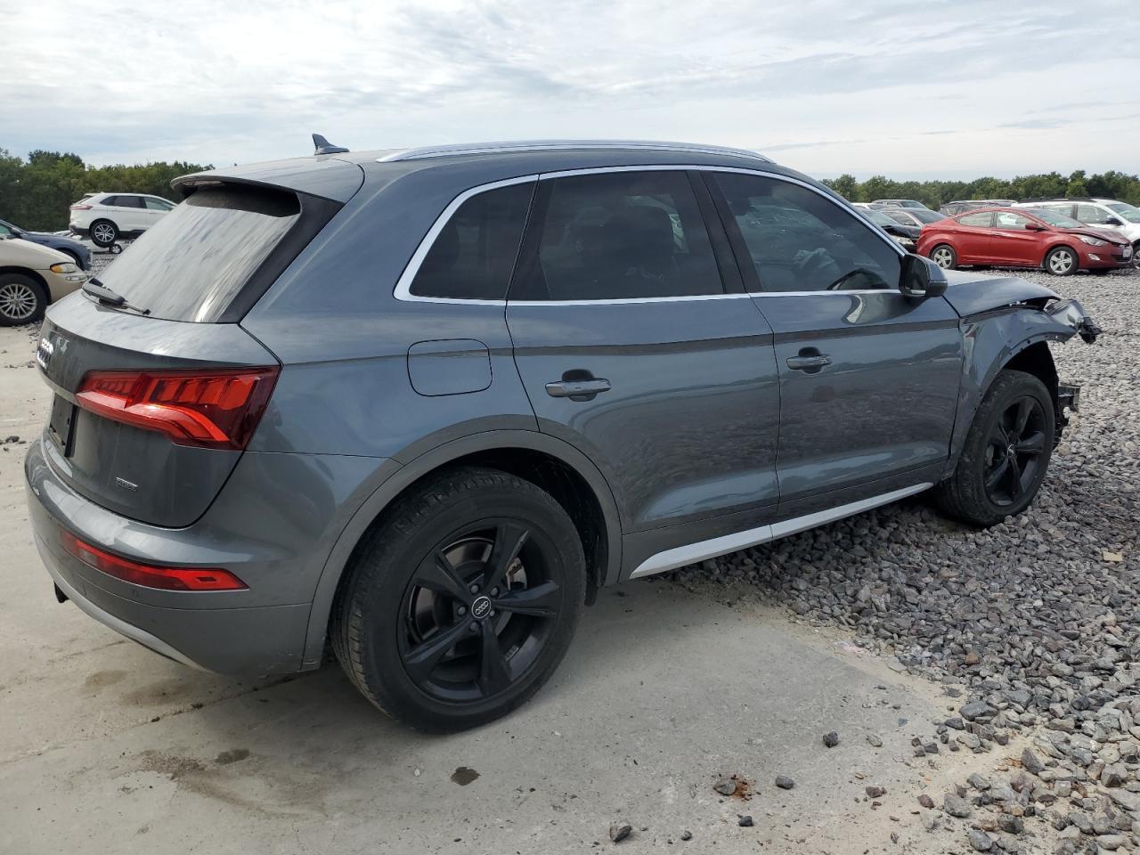 2020 AUDI Q5
