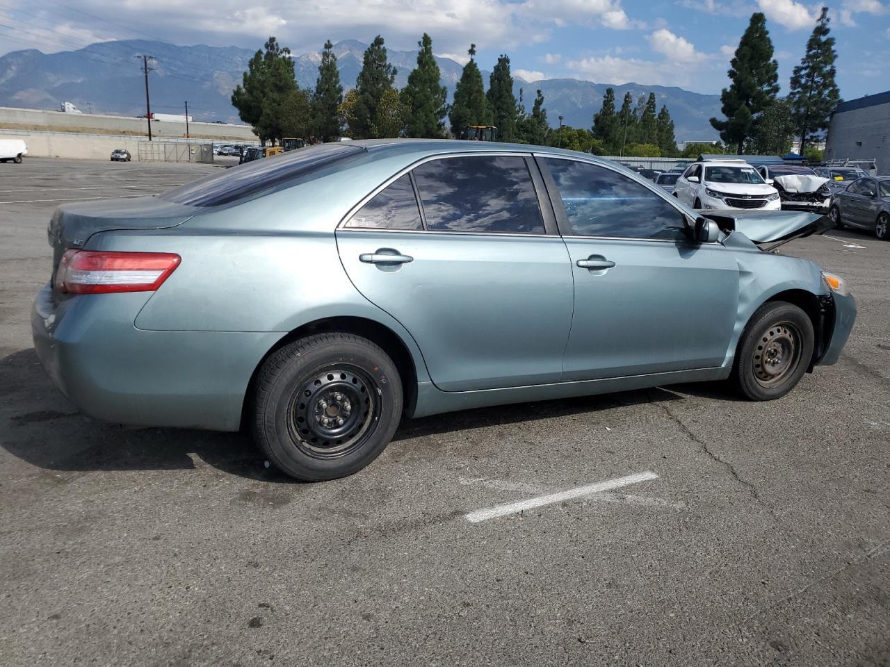 2010 TOYOTA CAMRY