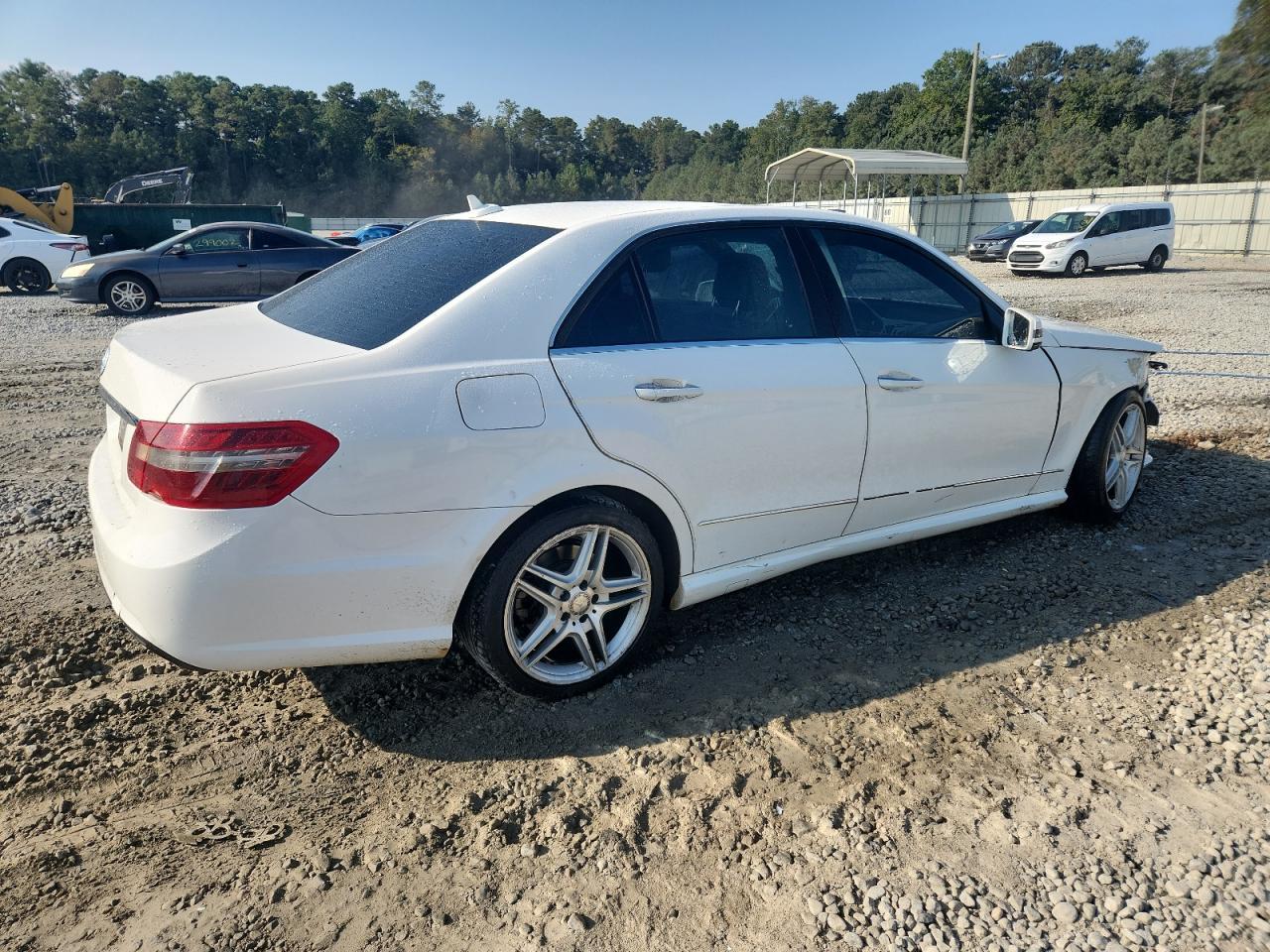 2013 MERCEDES-BENZ E-Class