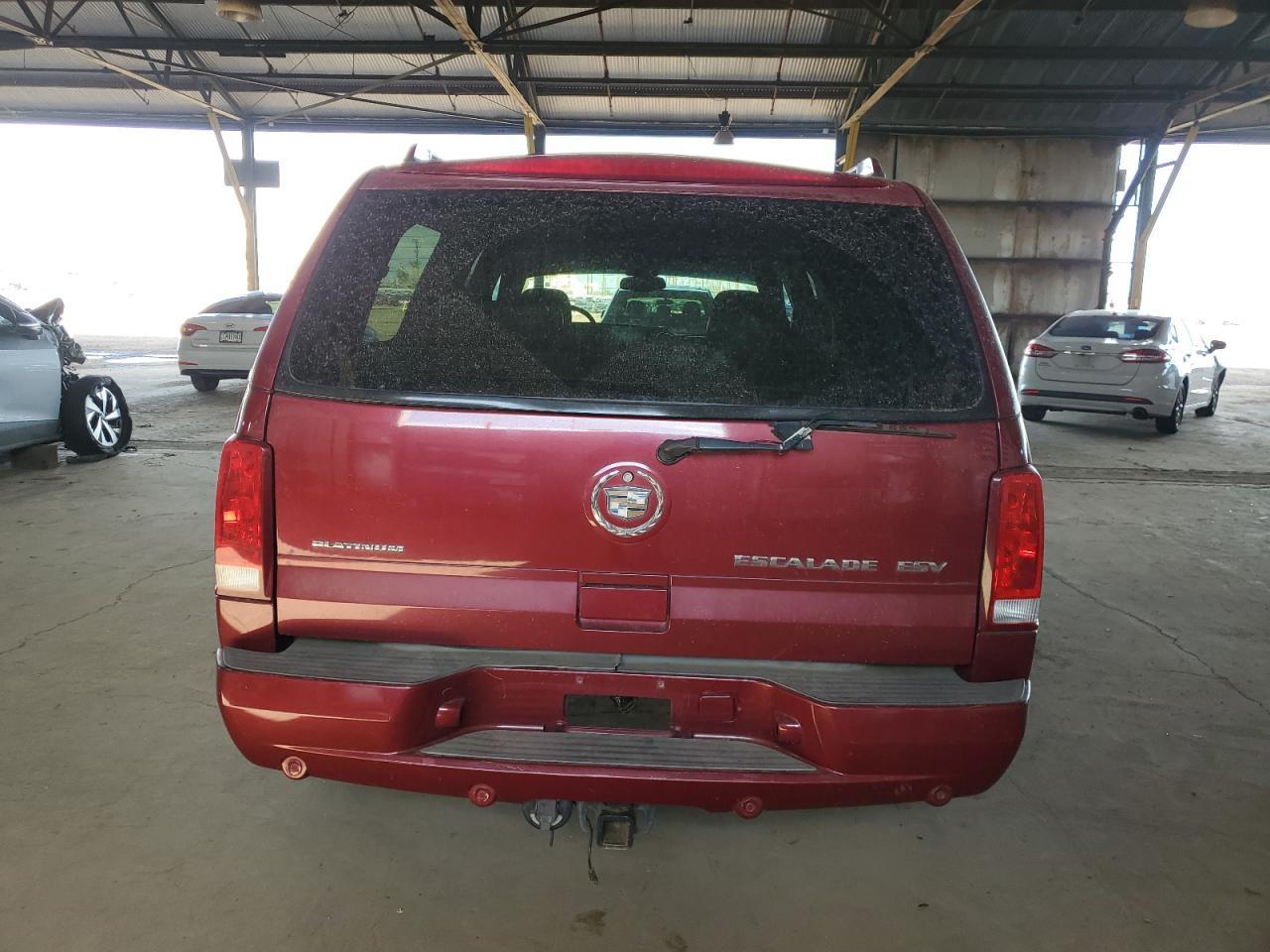2004 CADILLAC ESCALADE