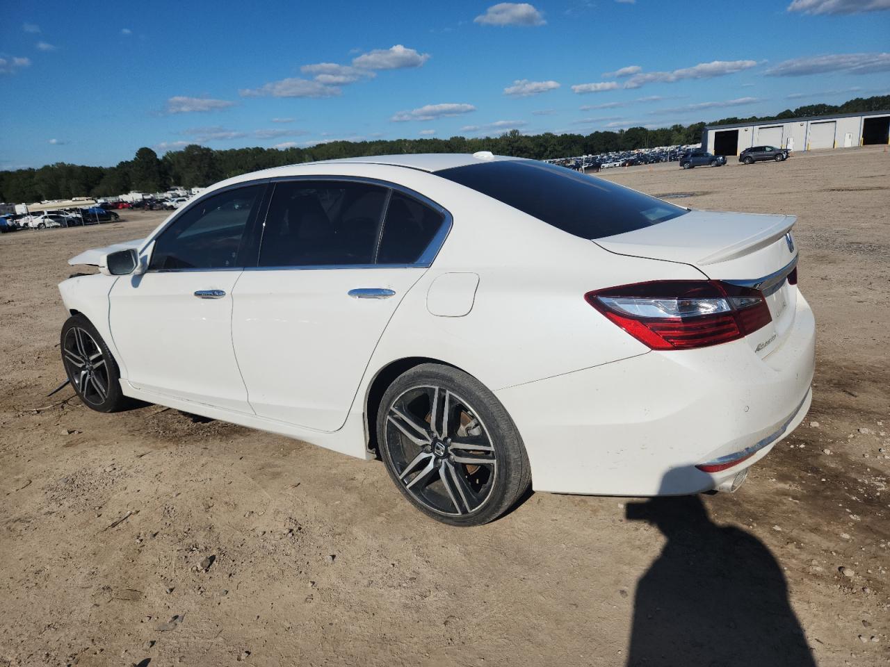 2016 HONDA ACCORD