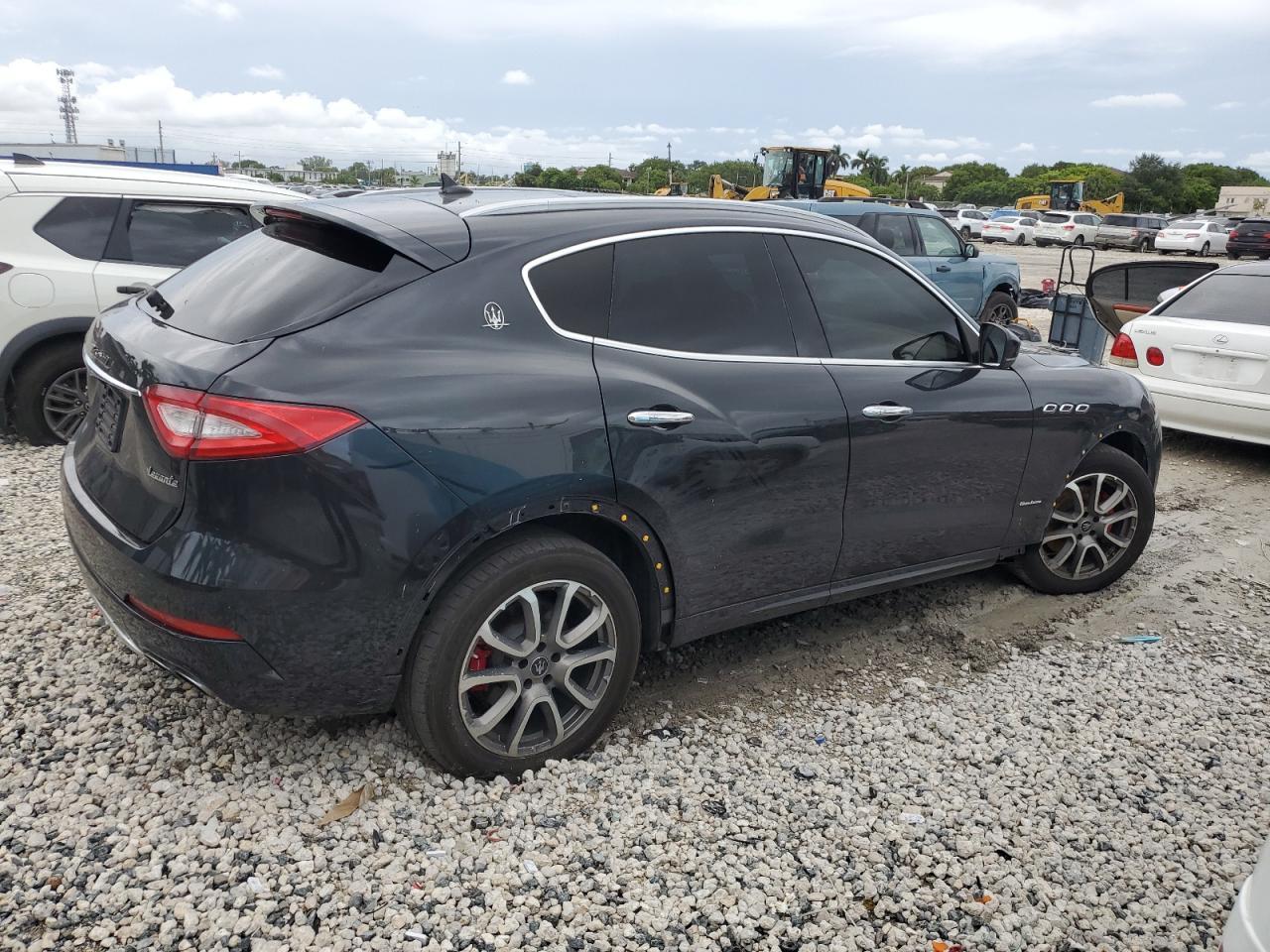 2019 MASERATI Levante
