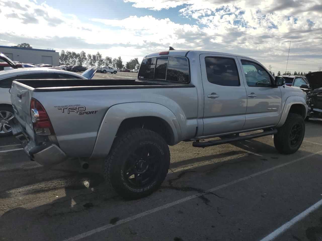 2012 TOYOTA TACOMA