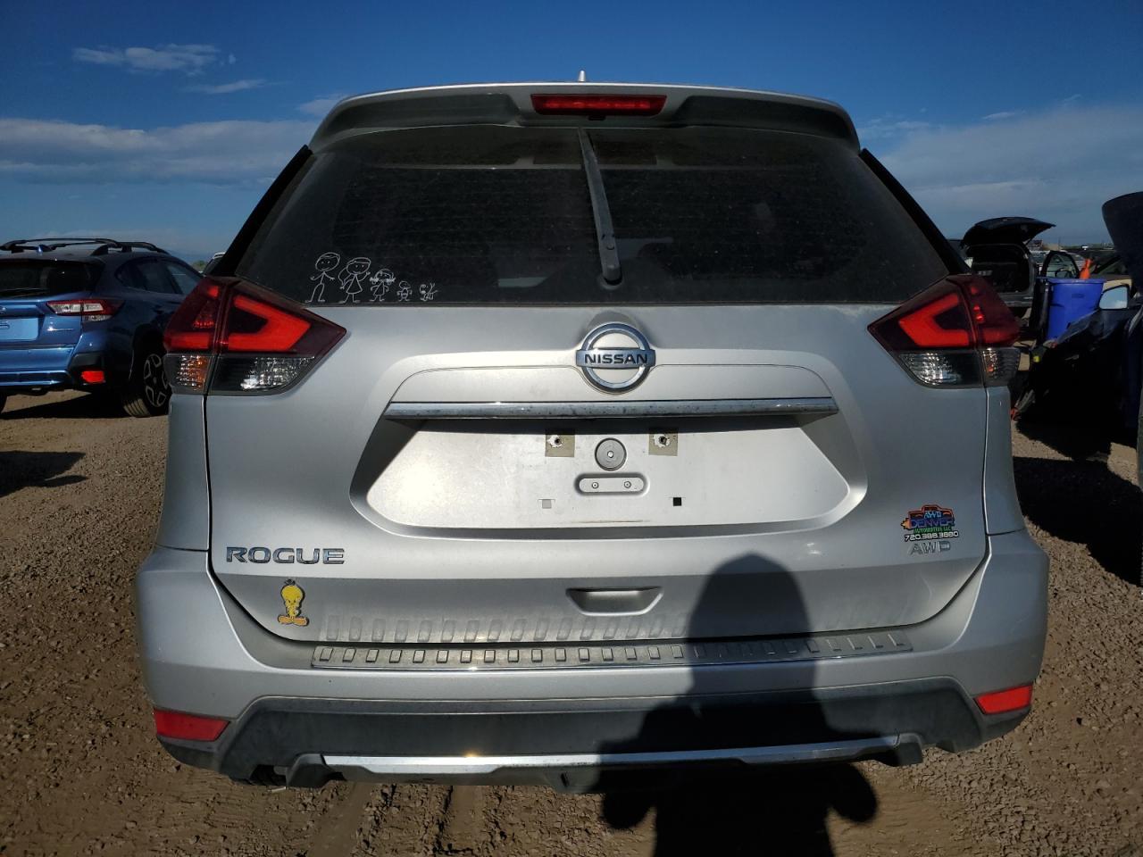 2018 NISSAN ROGUE