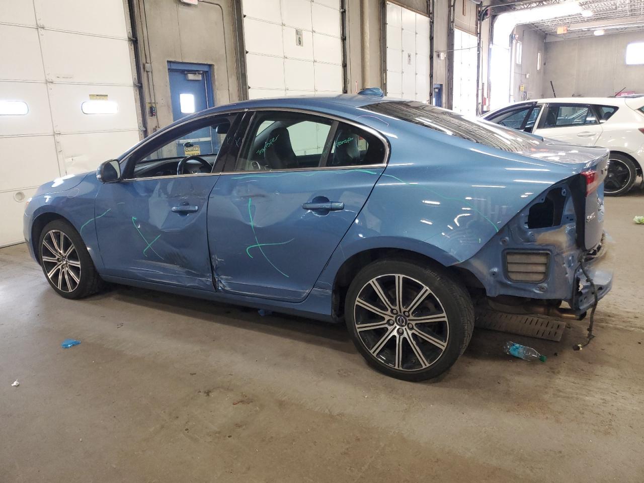2014 VOLVO S60