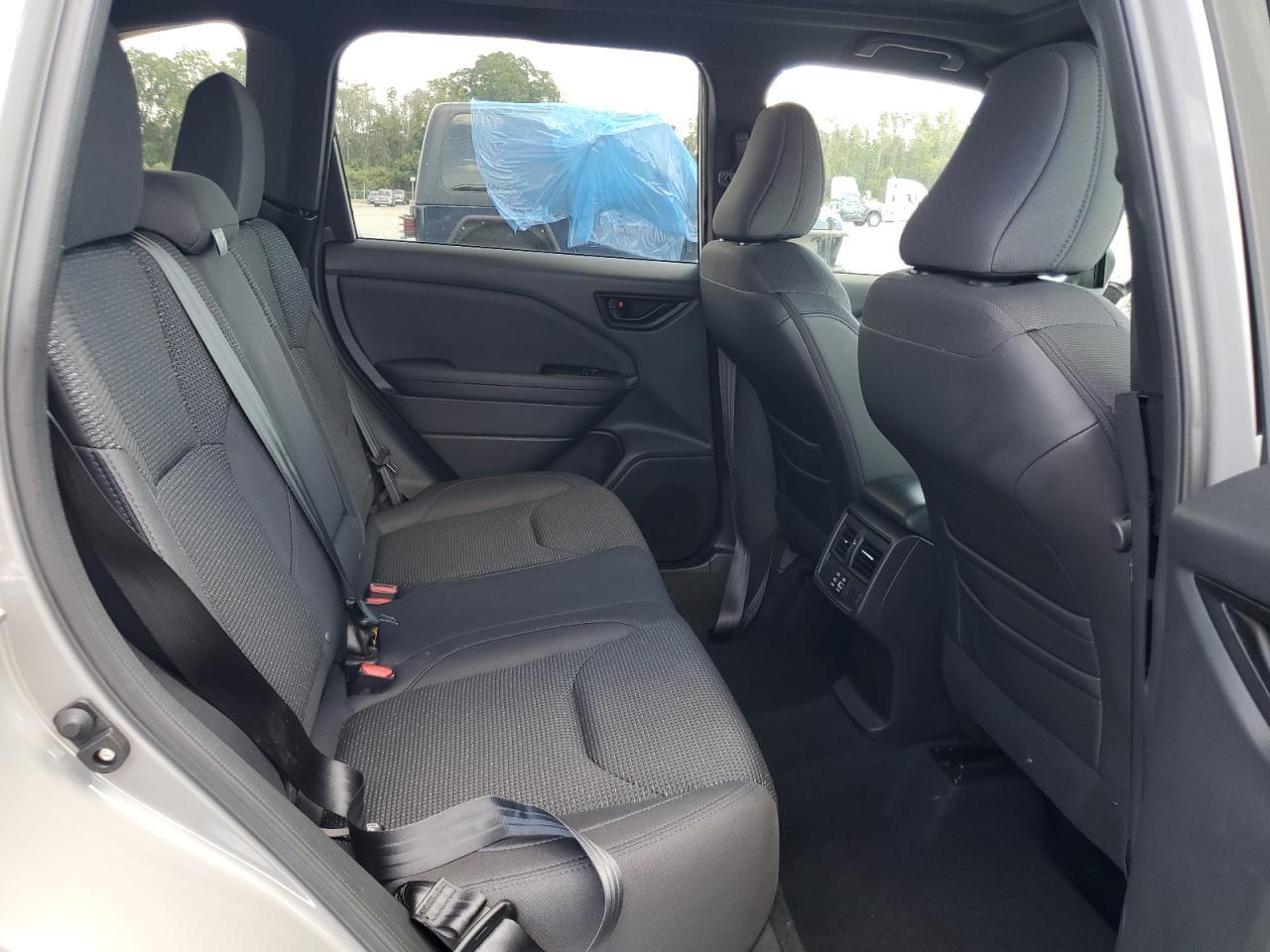 2025 SUBARU FORESTER
