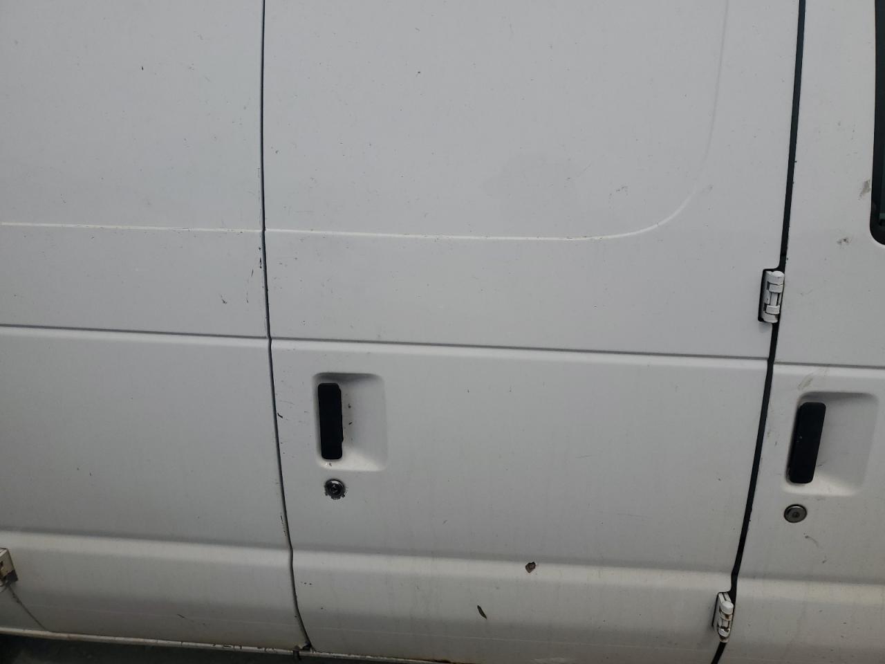 2010 FORD ECONOLINE