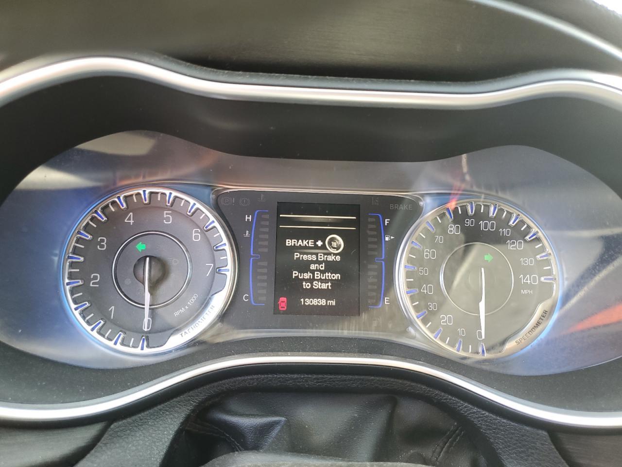 2015 CHRYSLER 200