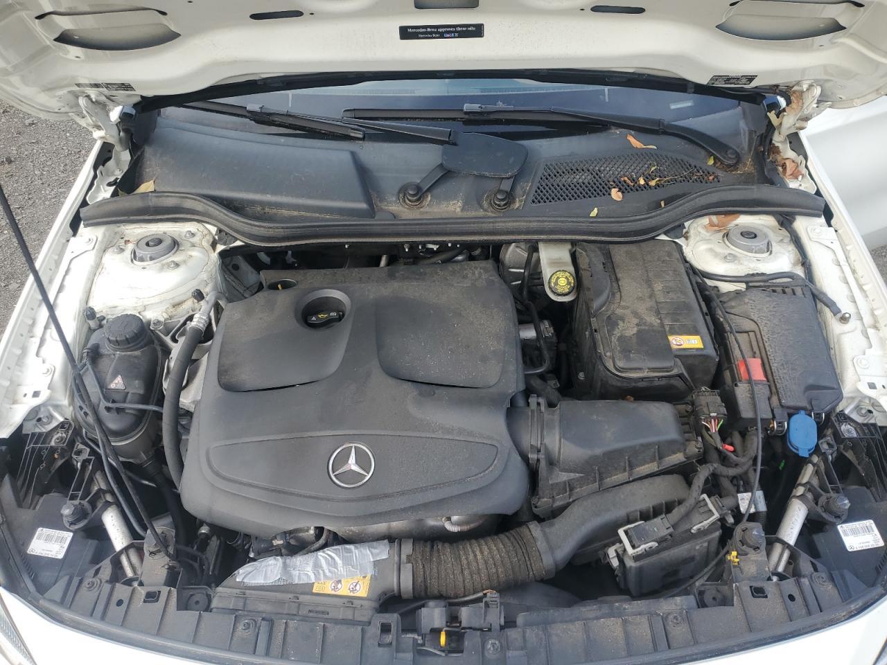 2016 MERCEDES-BENZ GLA-Class