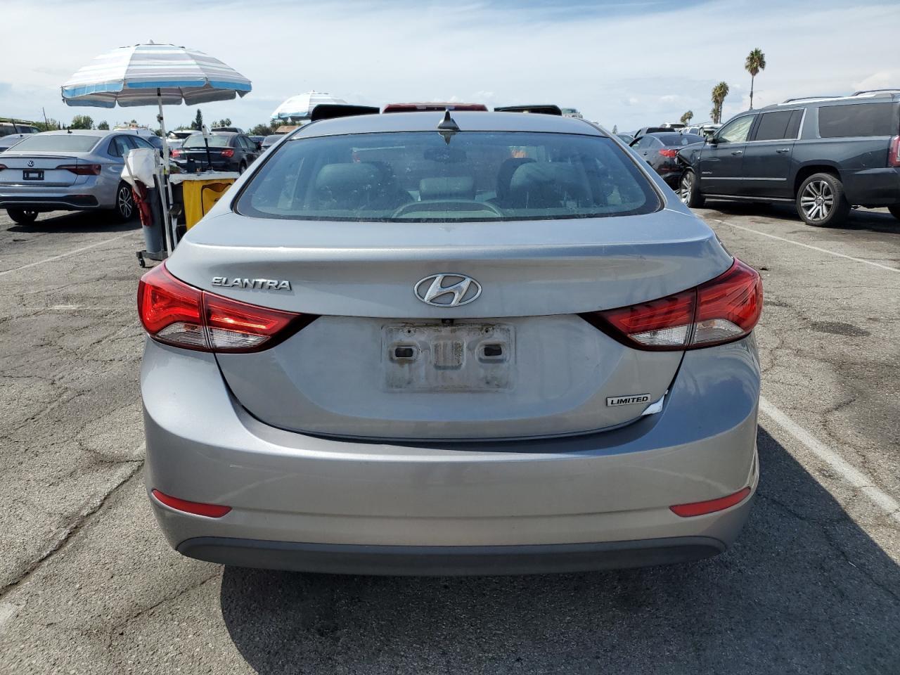 2015 HYUNDAI ELANTRA