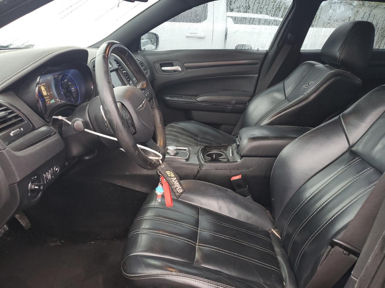 2016 CHRYSLER 300