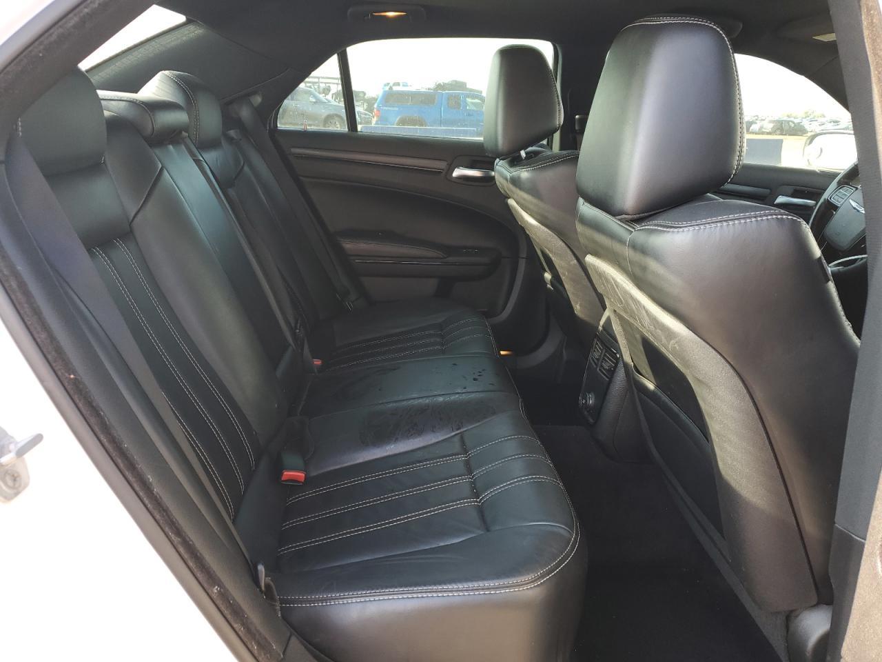 2014 CHRYSLER 300