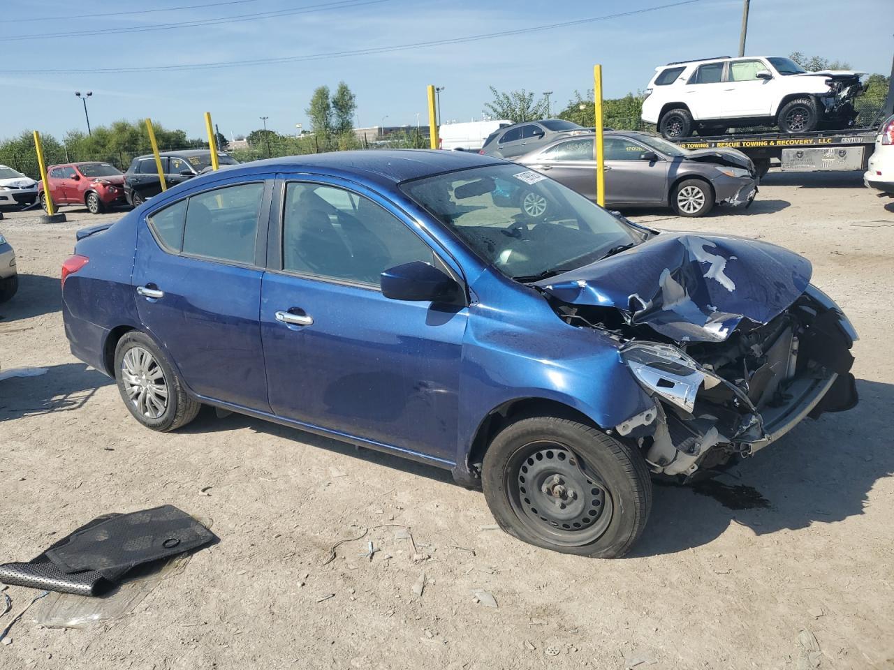 2019 NISSAN VERSA