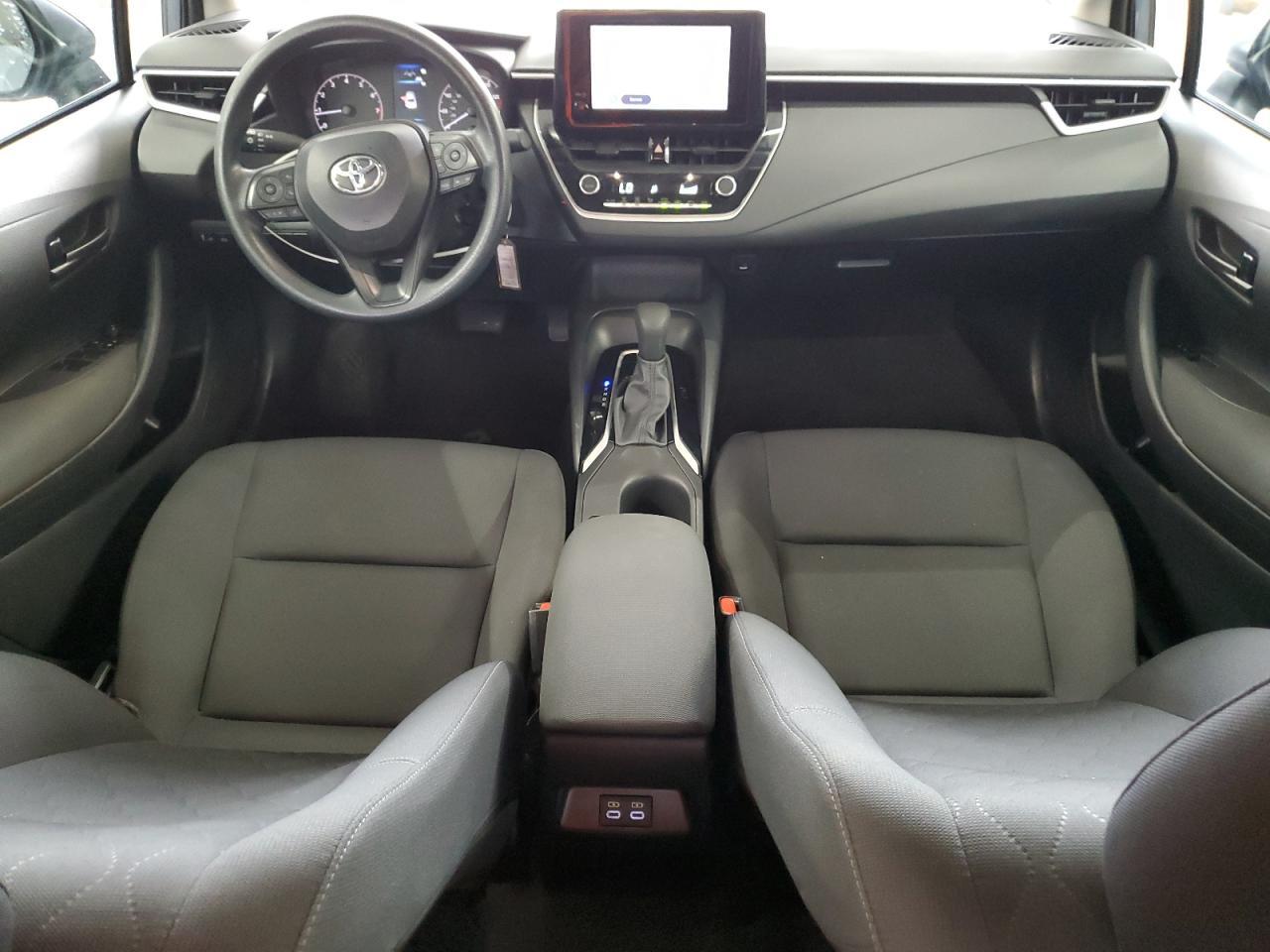 2024 TOYOTA COROLLA