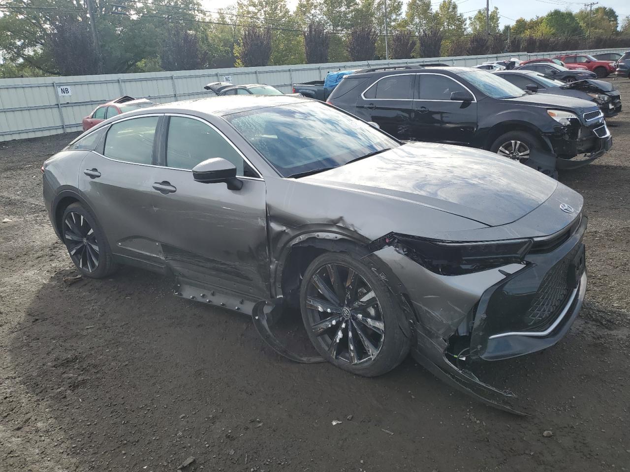 2024 TOYOTA Crown