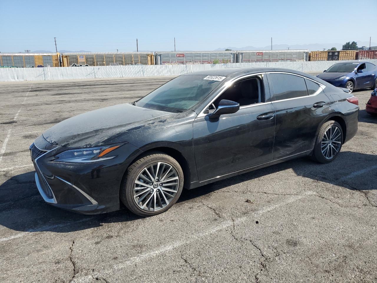 2024 LEXUS Es