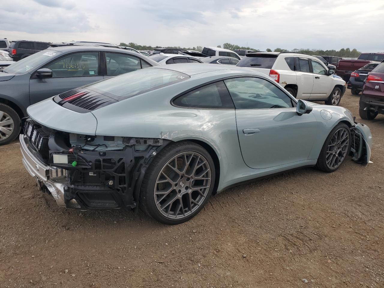 2025 PORSCHE 911