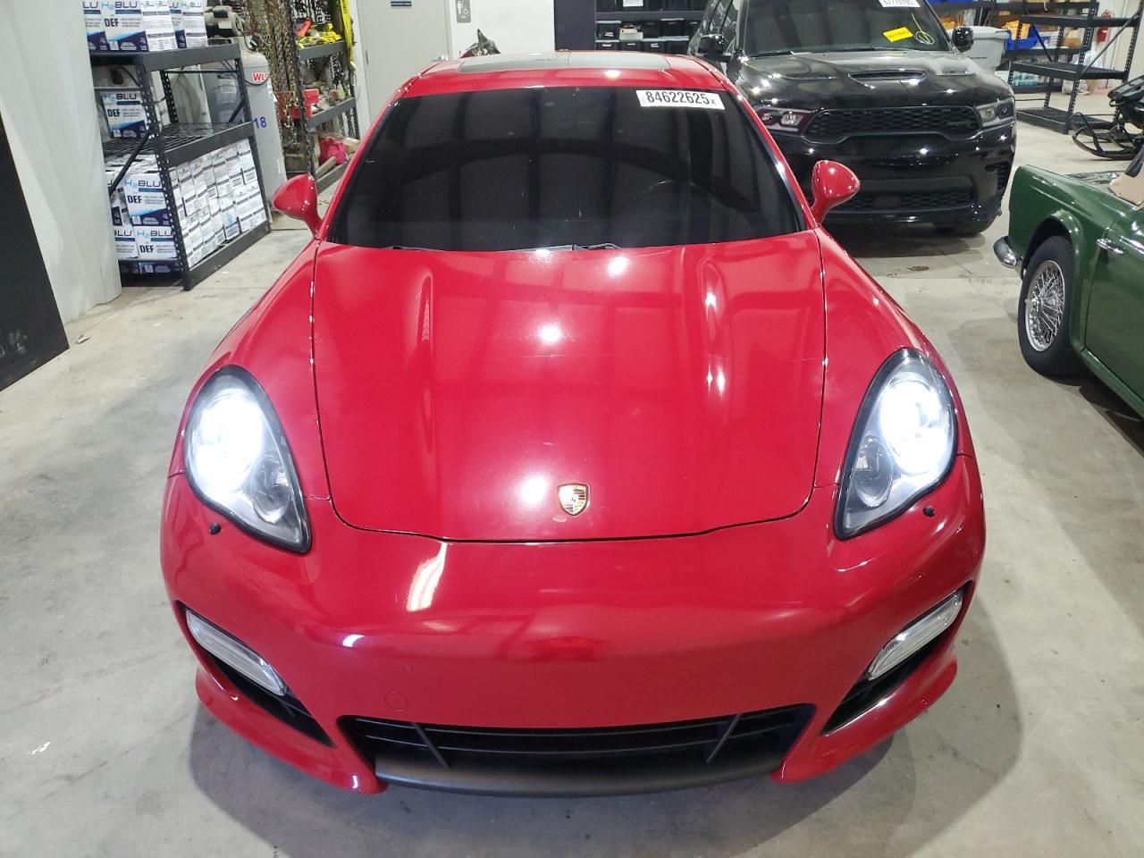 2013 PORSCHE Panamera