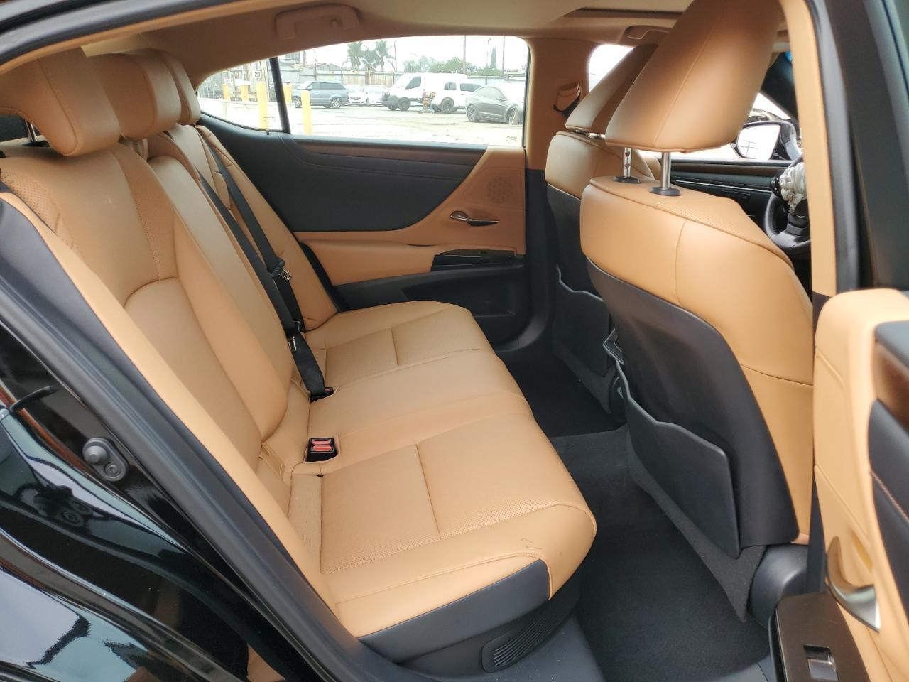 2024 LEXUS ES 300H