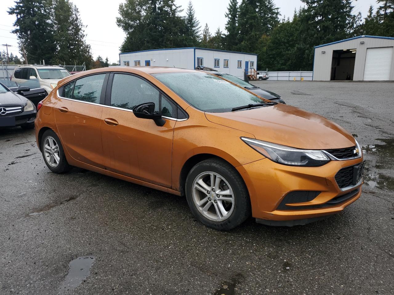 2017 CHEVROLET CRUZE