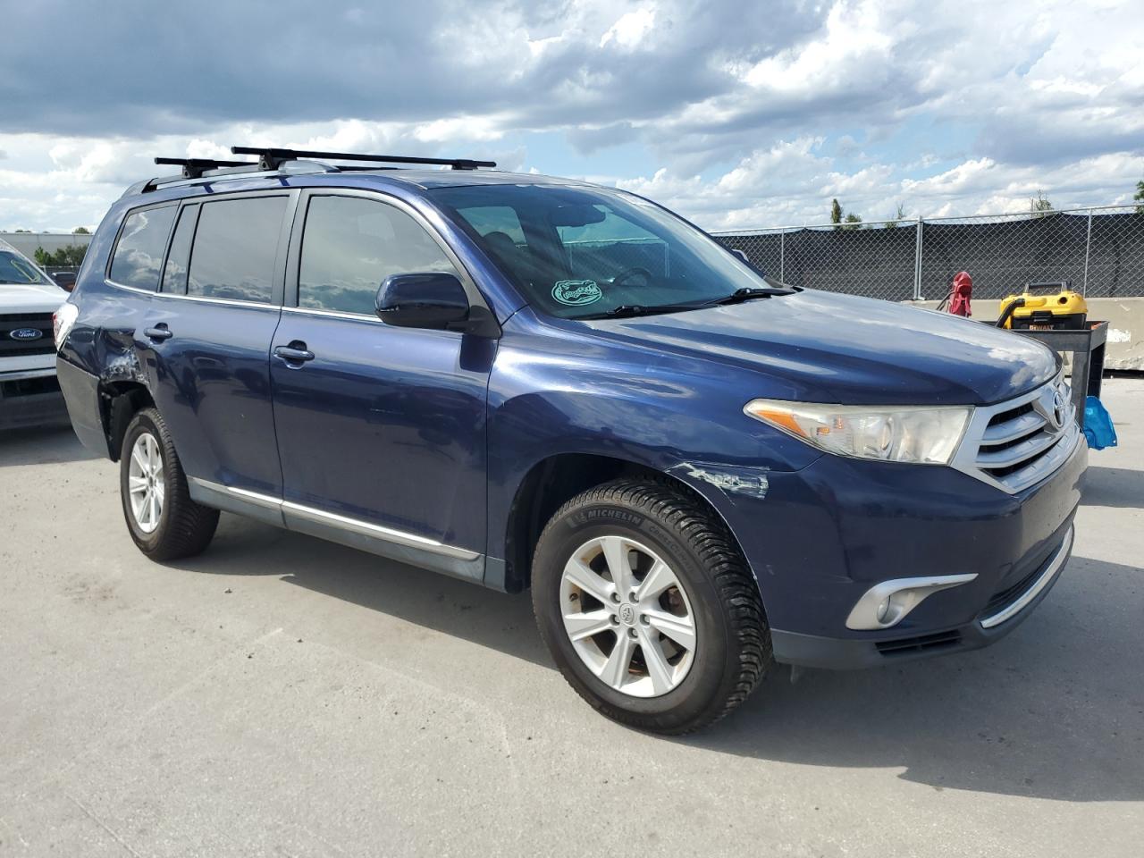 2012 TOYOTA HIGHLANDER
