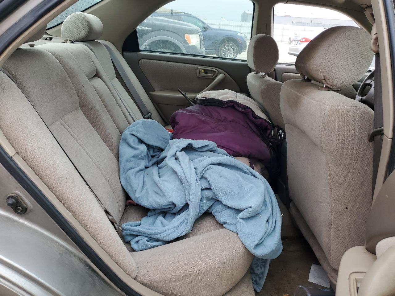 2001 TOYOTA CAMRY