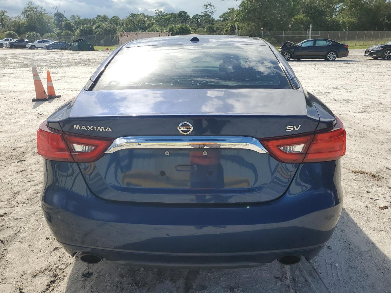 2018 NISSAN Maxima