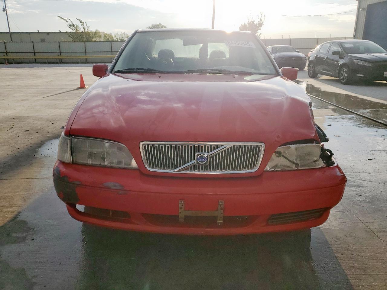 1999 VOLVO S70