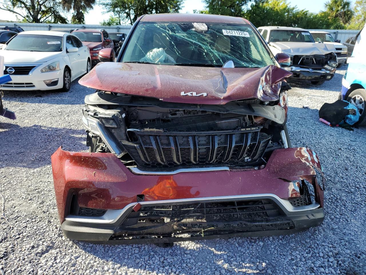 2024 KIA Carnival