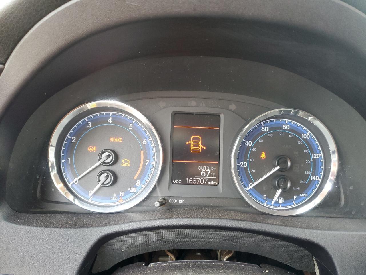 2018 TOYOTA COROLLA