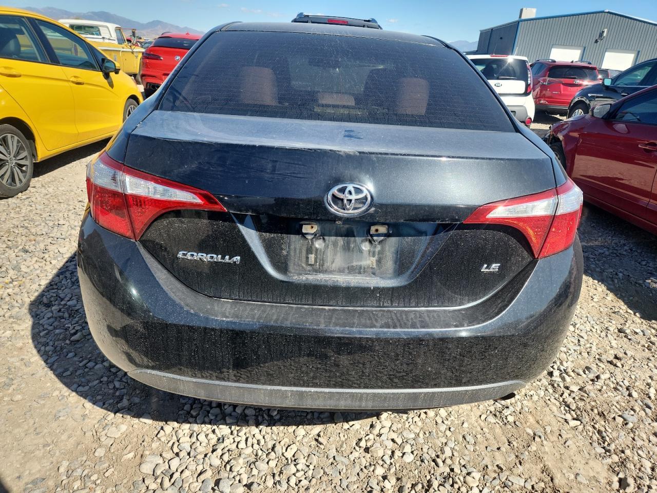 2015 TOYOTA COROLLA