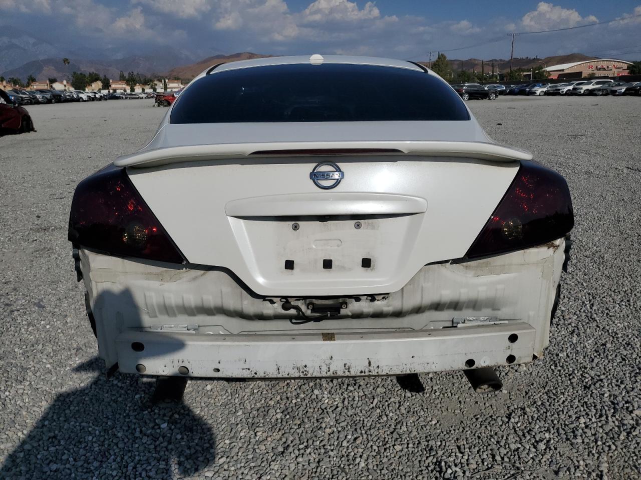 2010 NISSAN ALTIMA