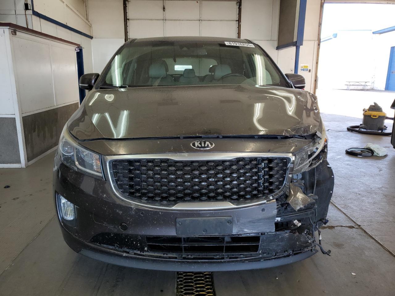 2017 KIA SEDONA