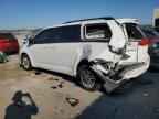 2011 TOYOTA SIENNA