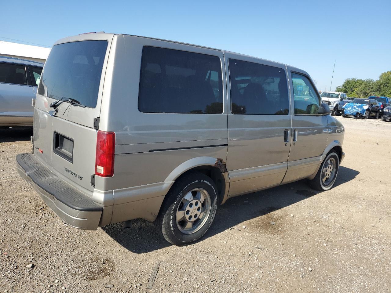 2003 CHEVROLET Astro