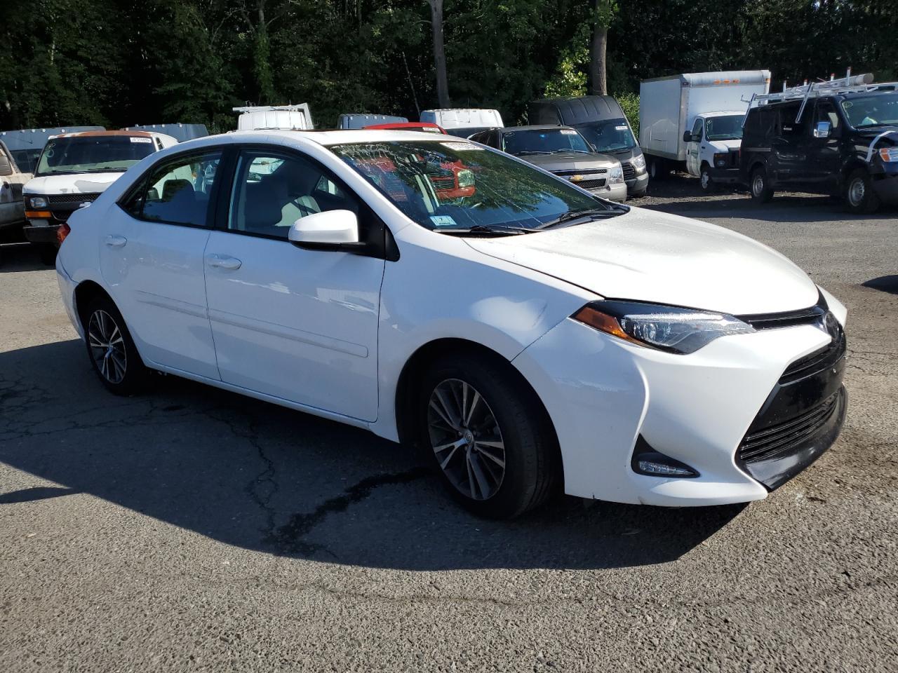 2018 TOYOTA COROLLA