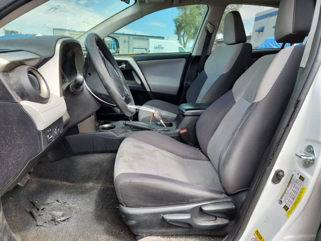 2015 TOYOTA RAV4