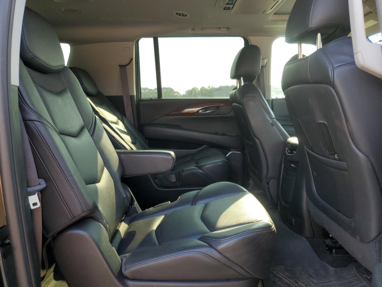 2015 CADILLAC ESCALADE