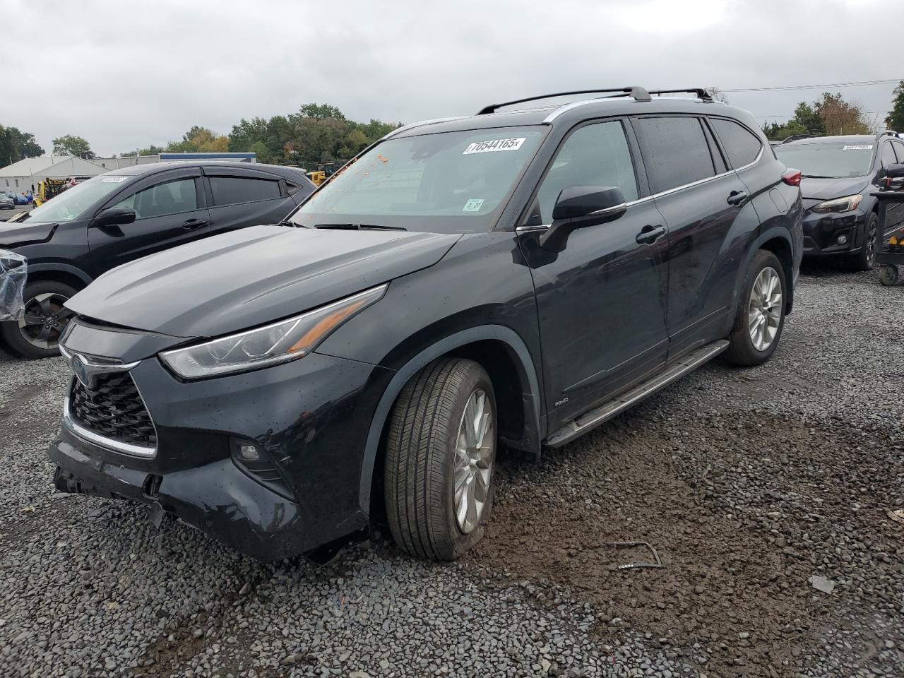 2022 TOYOTA HIGHLANDER