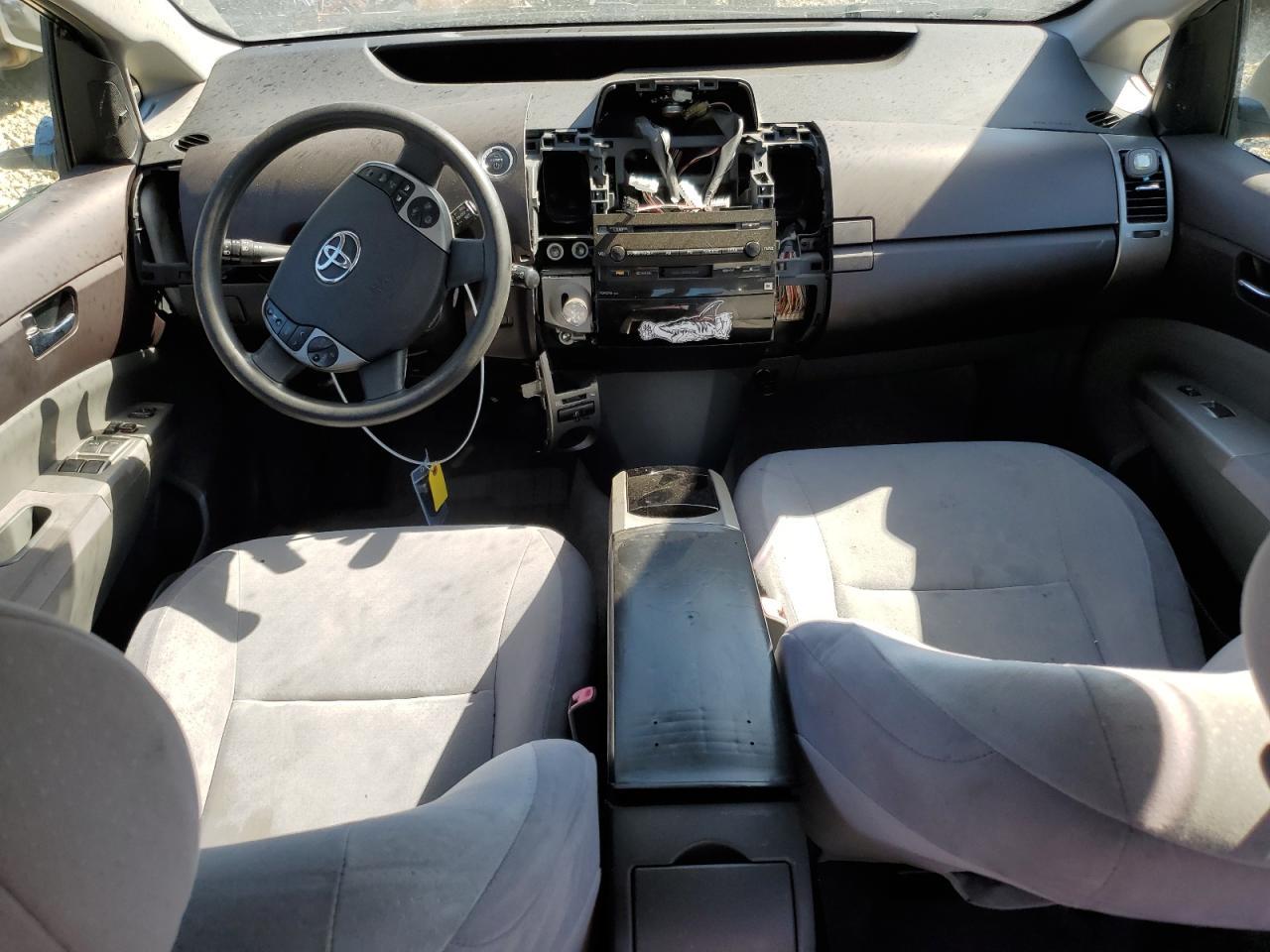 2004 TOYOTA PRIUS