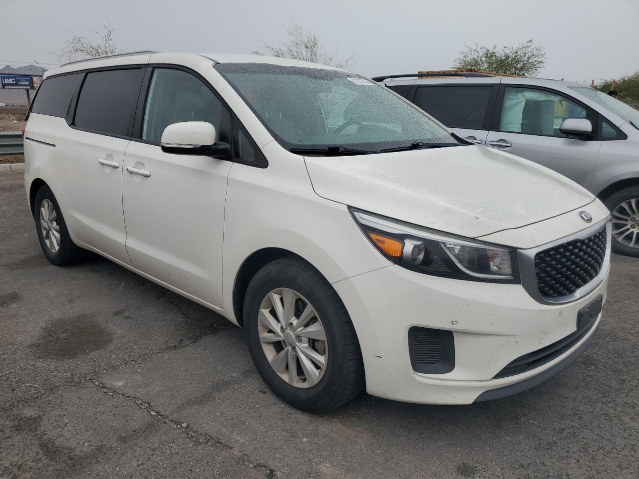 2016 KIA SEDONA