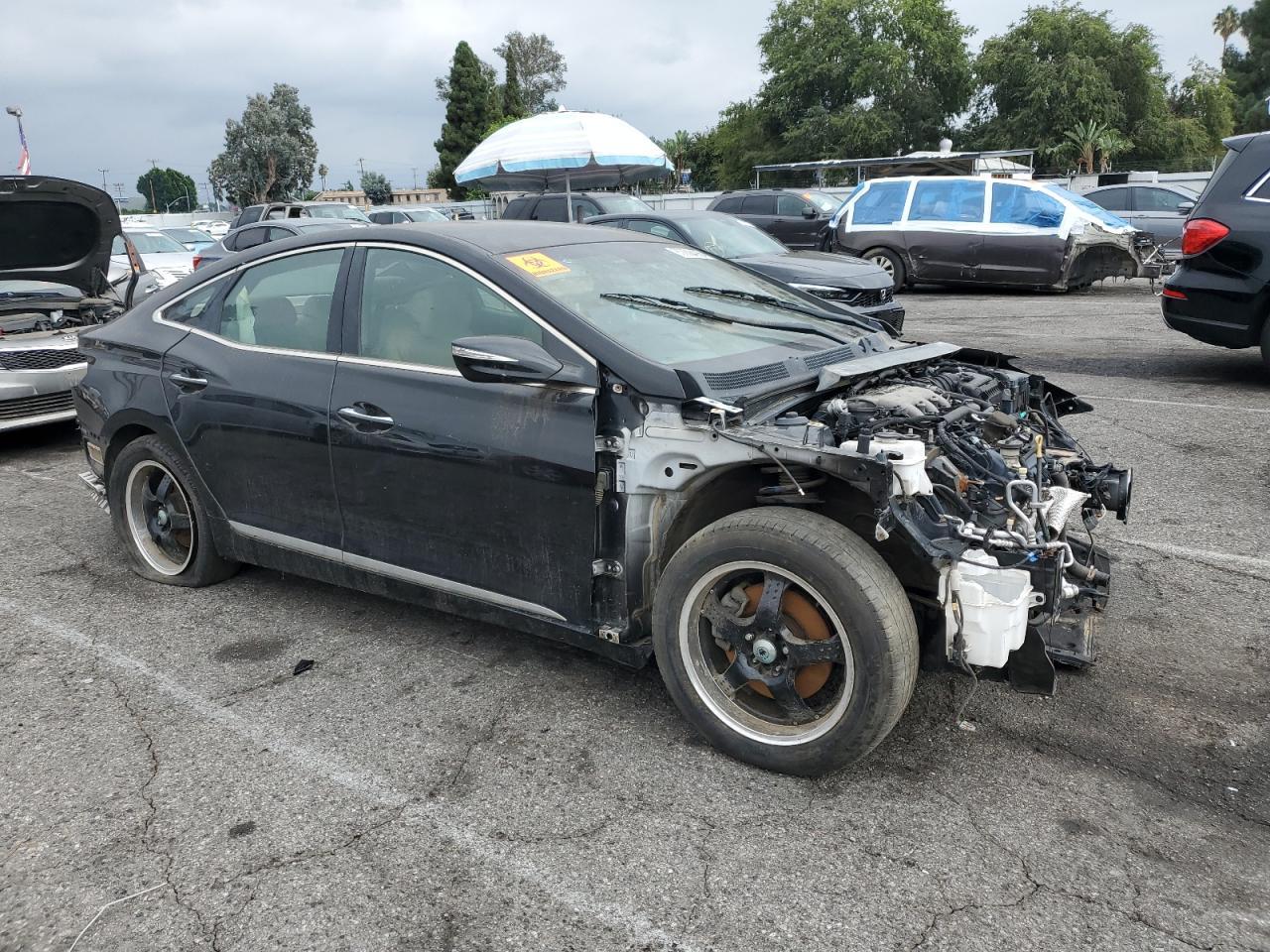 2016 HYUNDAI Azera