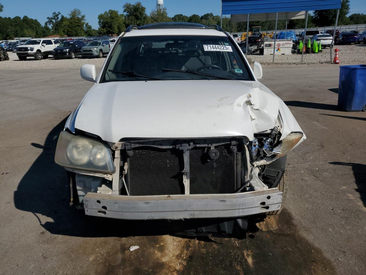 2003 TOYOTA HIGHLANDER