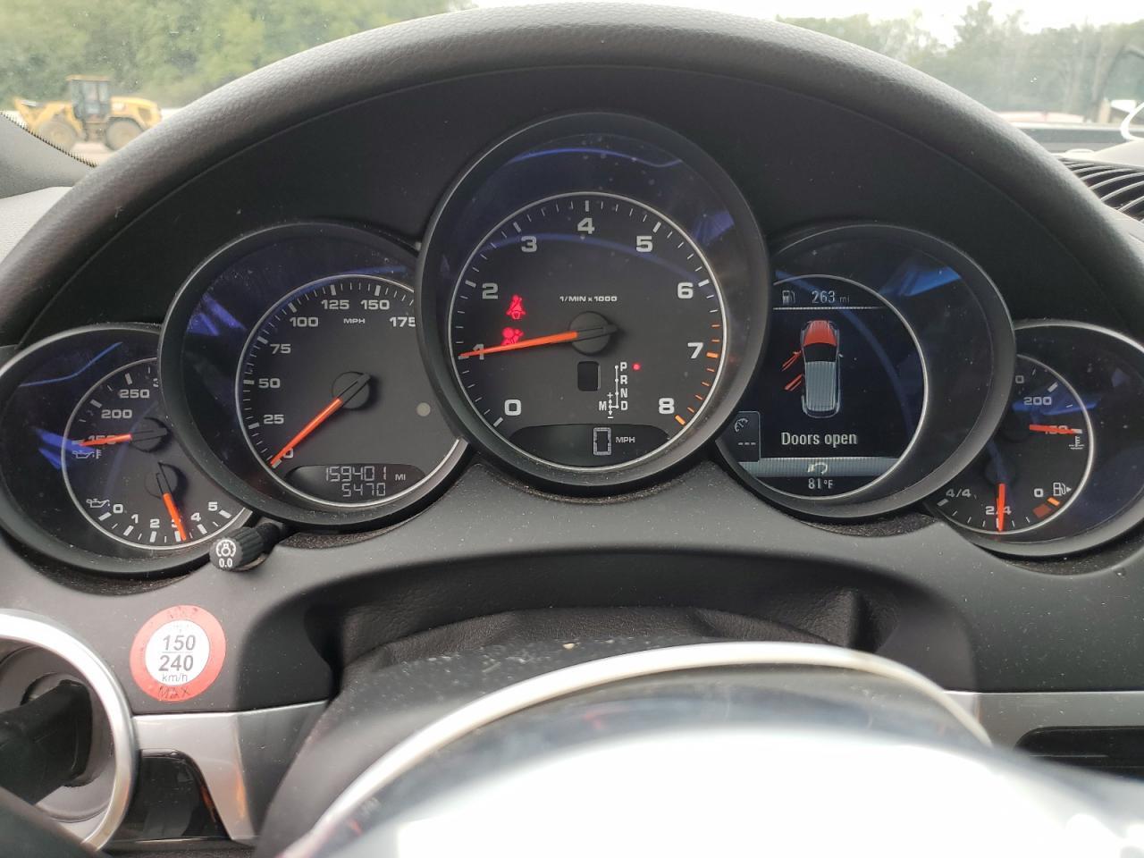 2016 PORSCHE CAYENNE
