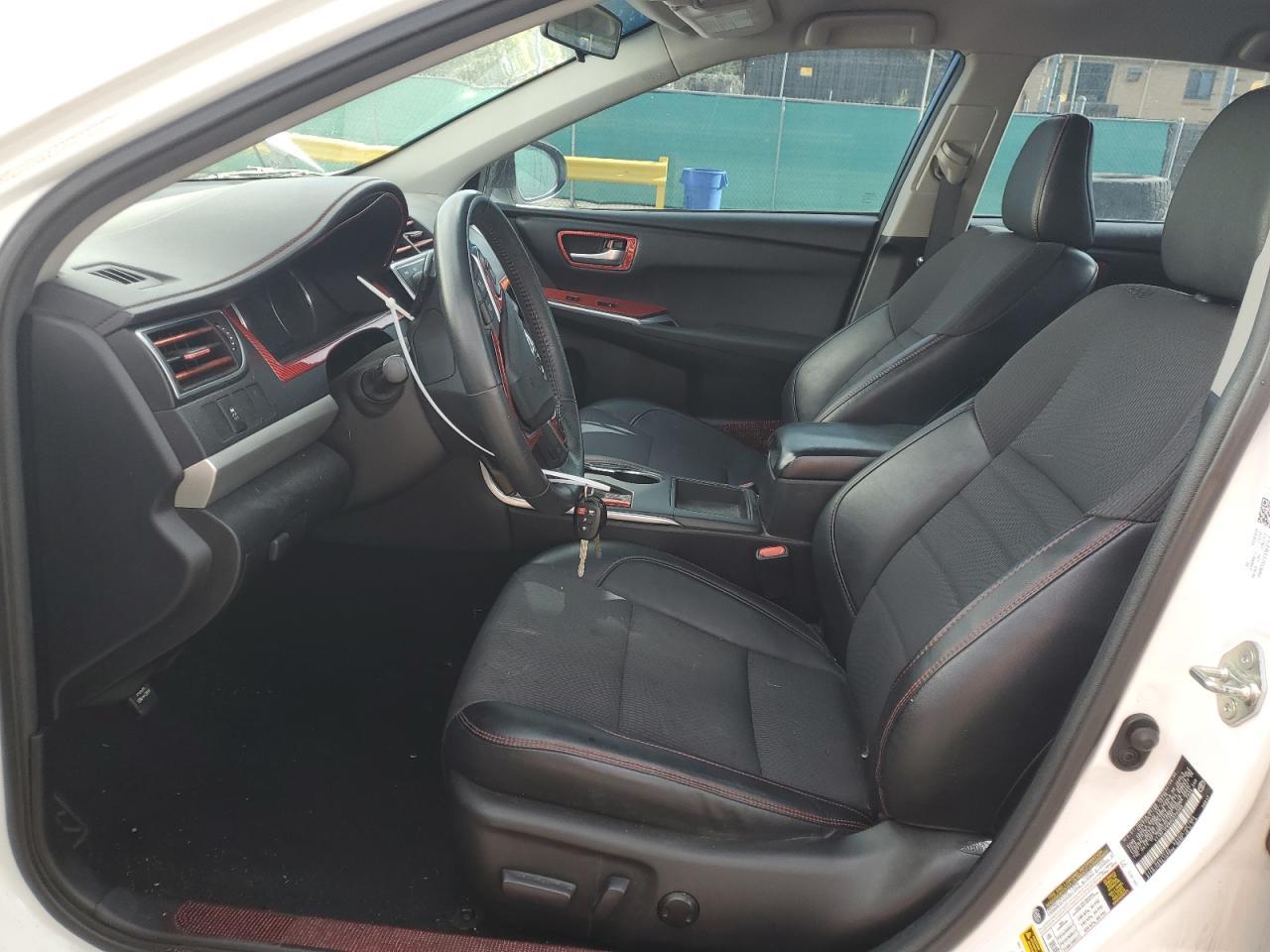2017 TOYOTA CAMRY