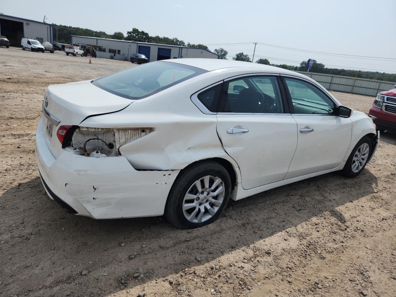 2017 NISSAN ALTIMA