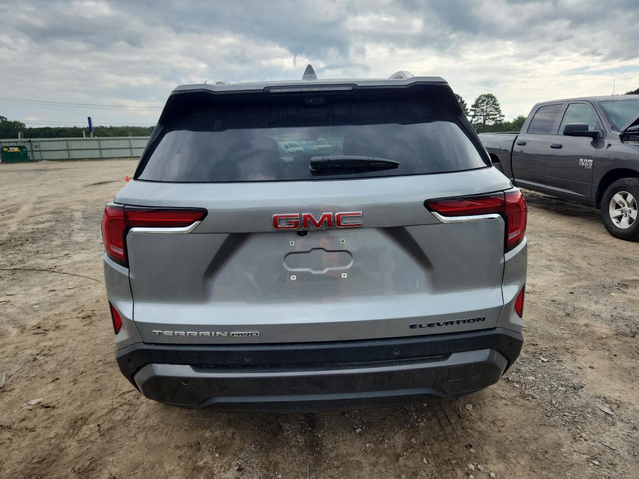 2025 GMC Terrain
