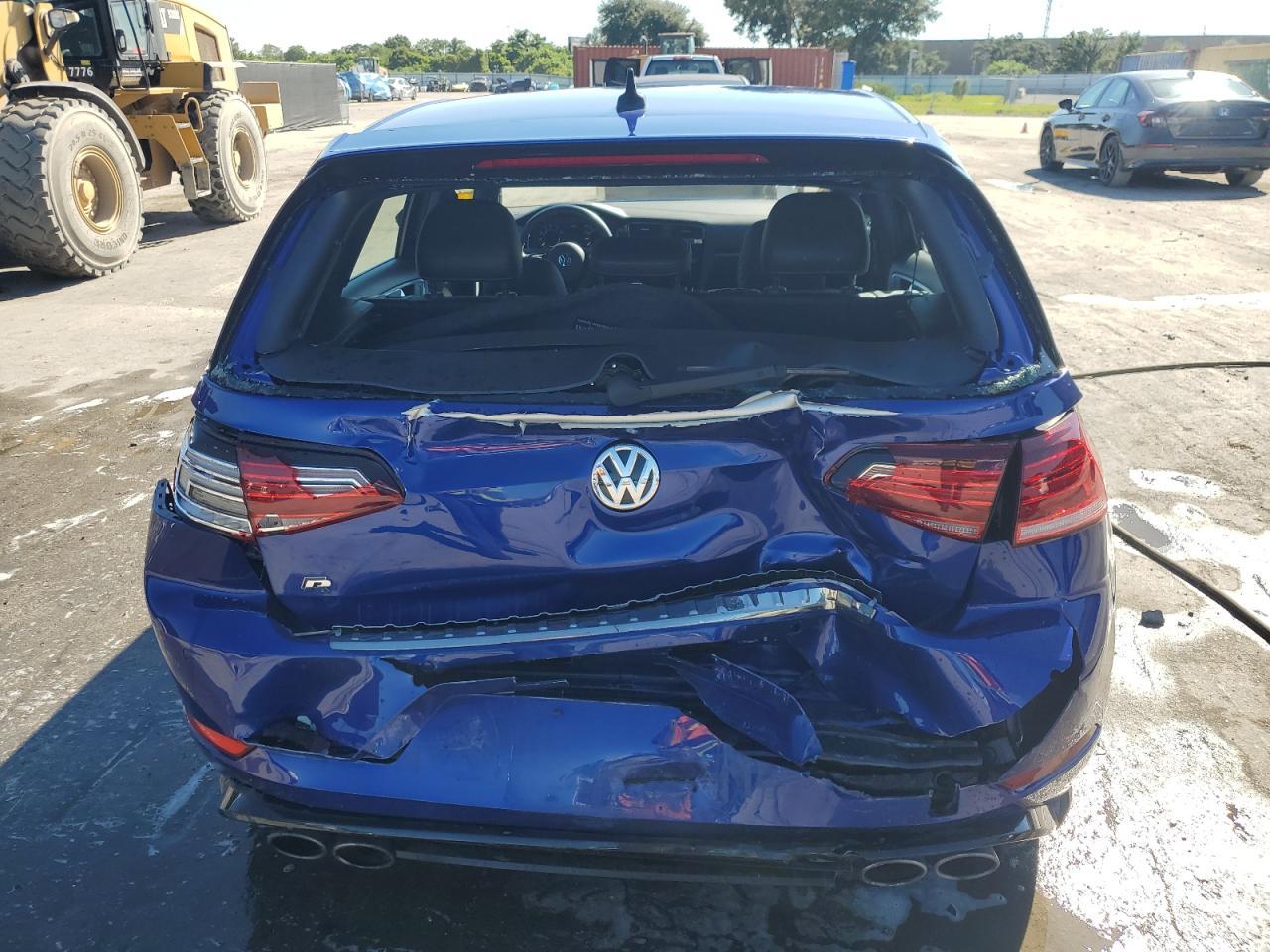 2019 VOLKSWAGEN Golf R