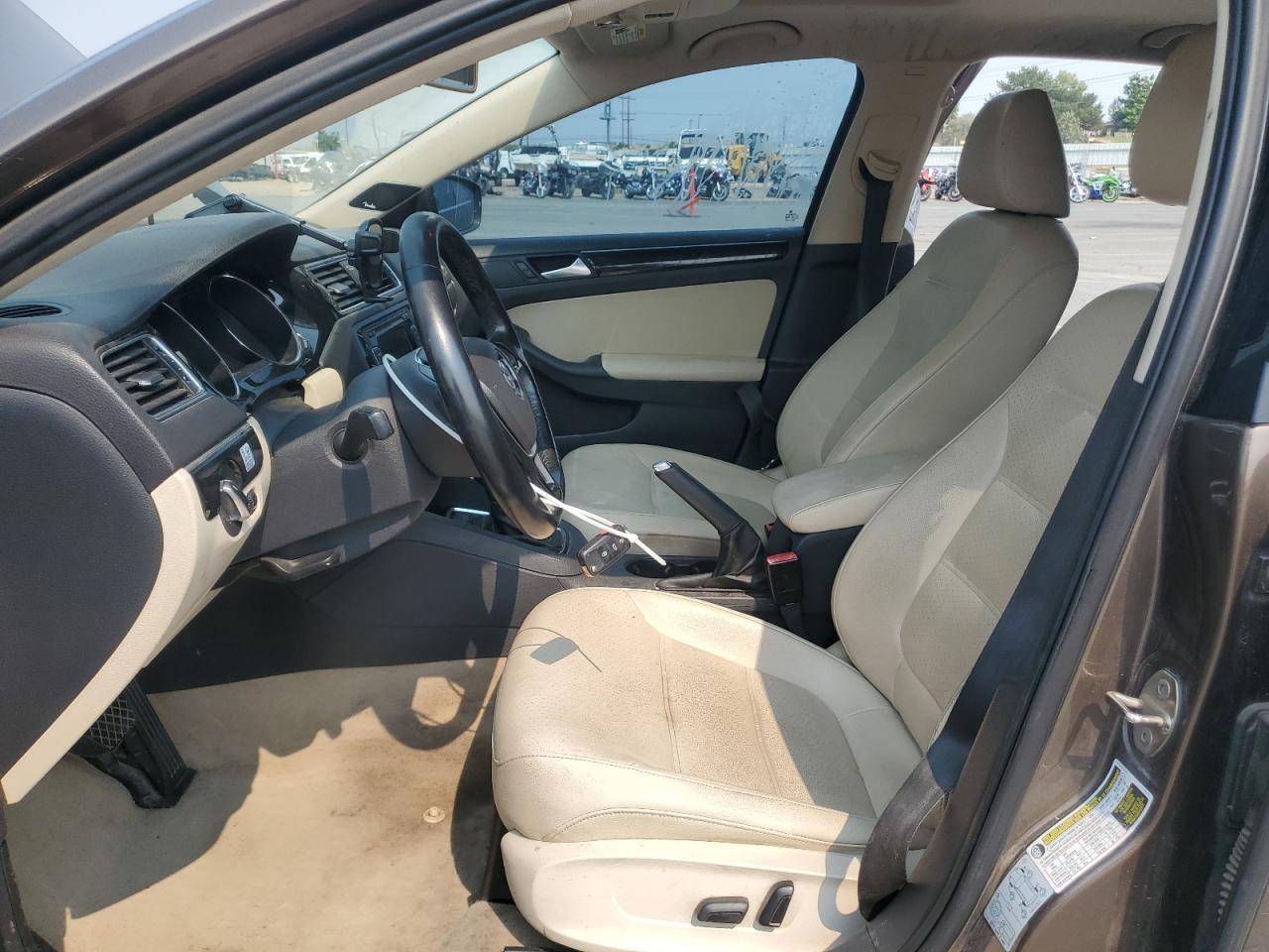 2015 VOLKSWAGEN JETTA